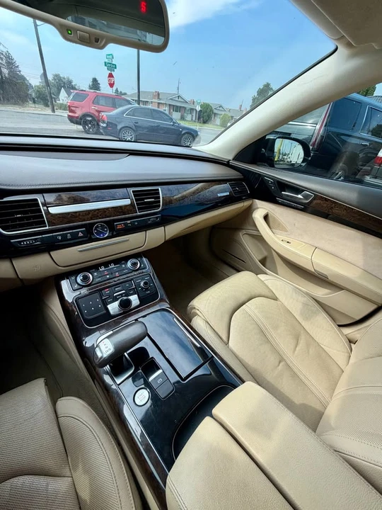2011 Audi D4 A8 - Image 8 of 20