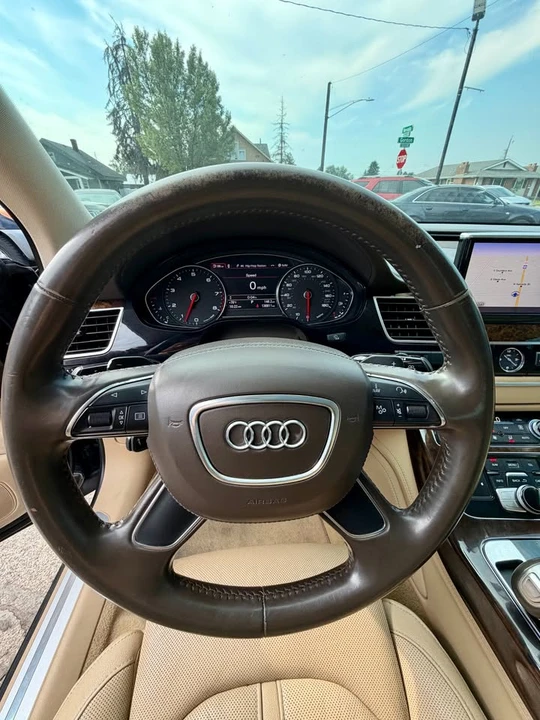2011 Audi D4 A8 - Image 9 of 20