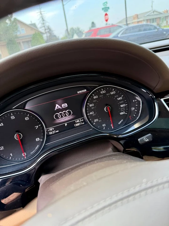 2011 Audi D4 A8 - Image 20 of 20