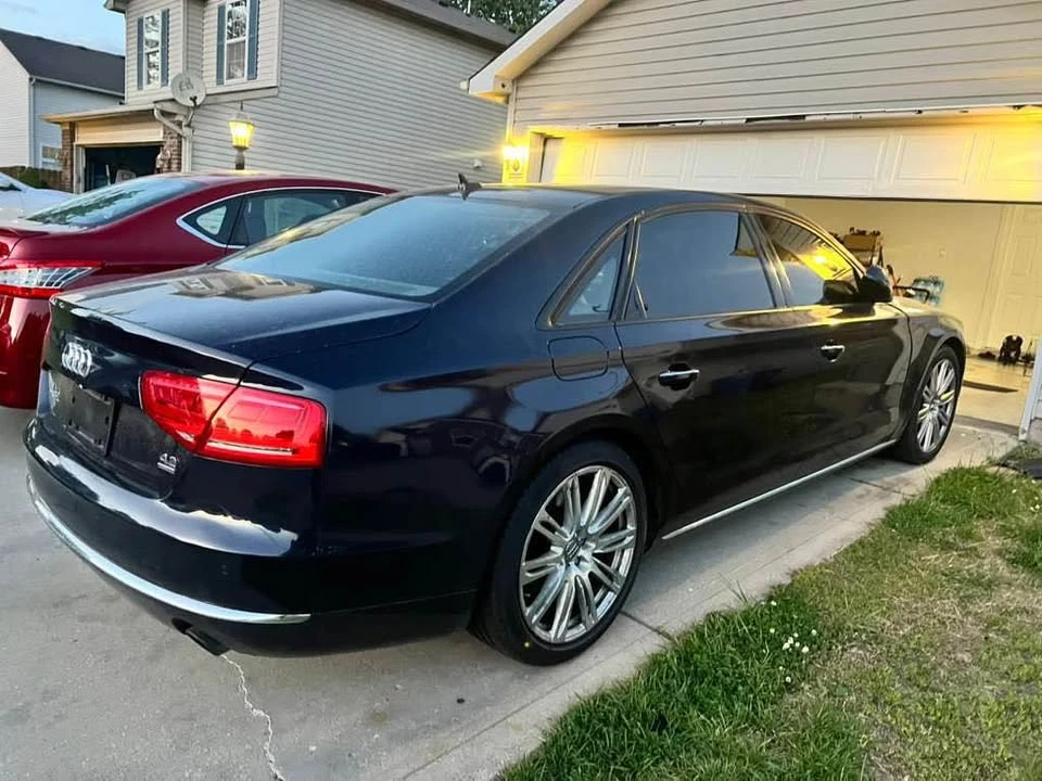 2011 Audi D4 A8 - Image 8 of 9