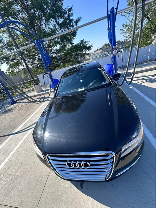 2011 Audi D4 A8 - Image 3 of 6