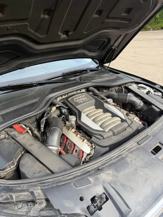 2011 Audi D4 A8 - Image 16 of 19