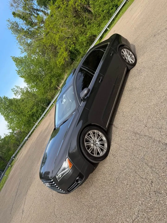 2011 Audi D4 A8 - Image 9 of 19