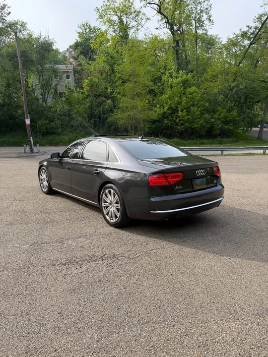 2011 Audi D4 A8 - Image 4 of 19