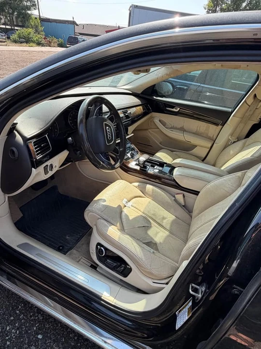 2011 Audi D4 A8 - Image 6 of 6