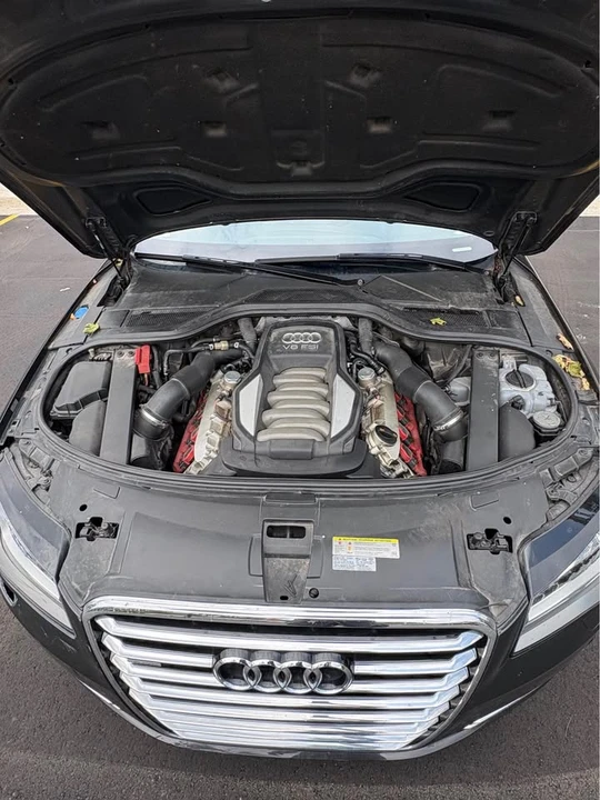 2011 Audi D4 A8 - Image 11 of 11