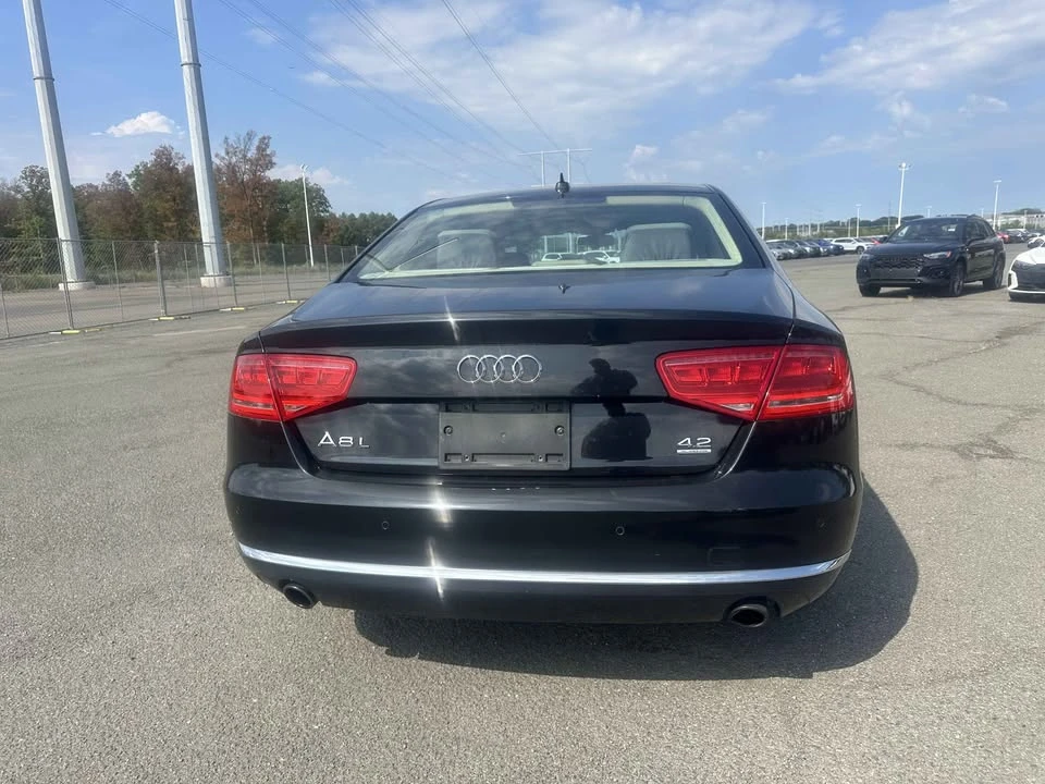 2011 Audi D4 A8 - Image 10 of 16