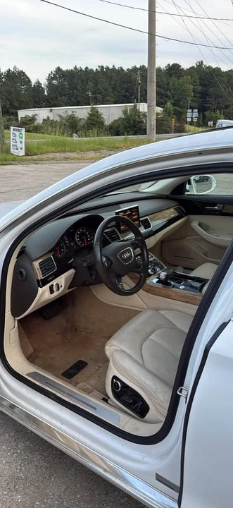 2011 Audi D4 A8 - Image 6 of 17