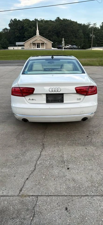 2011 Audi D4 A8 - Image 5 of 17
