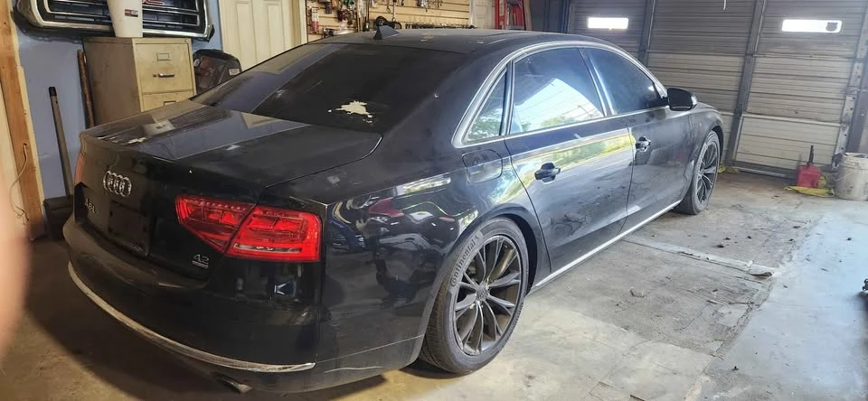 2011 Audi D4 A8 - Image 2 of 6