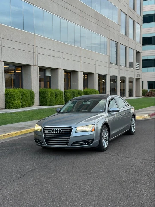 2011 Audi D4 A8 - Image 2 of 10