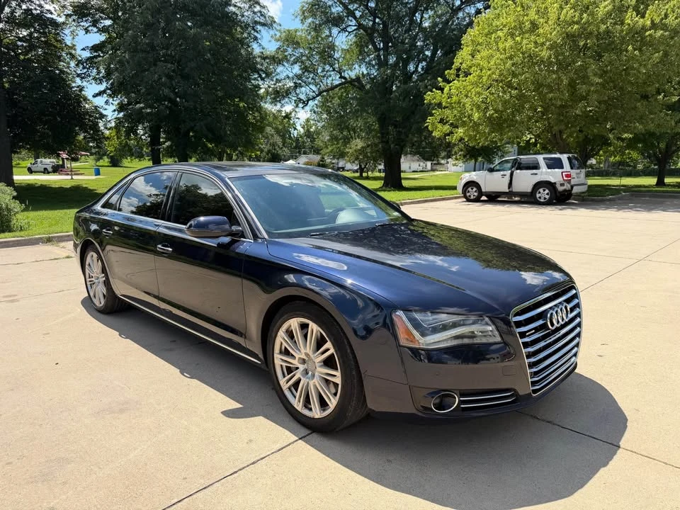 2011 Audi D4 A8 - Image 7 of 16