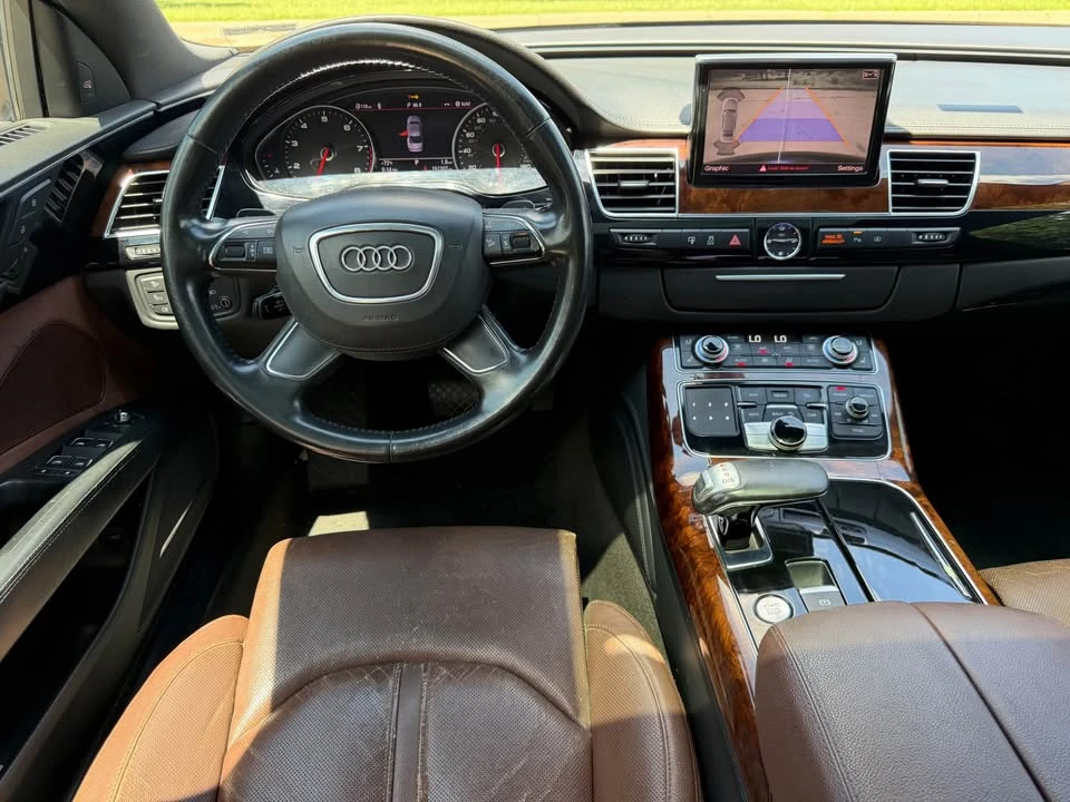 2011 Audi D4 A8 - Image 10 of 16