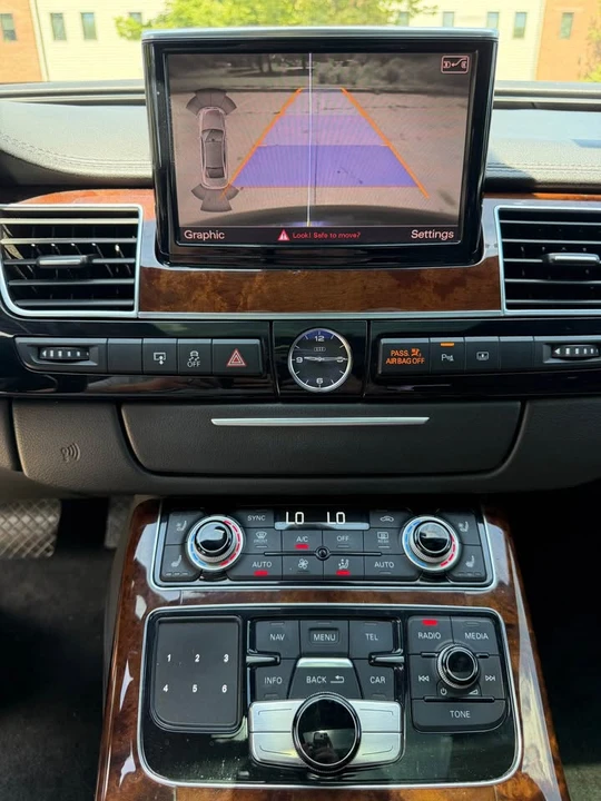 2011 Audi D4 A8 - Image 14 of 16