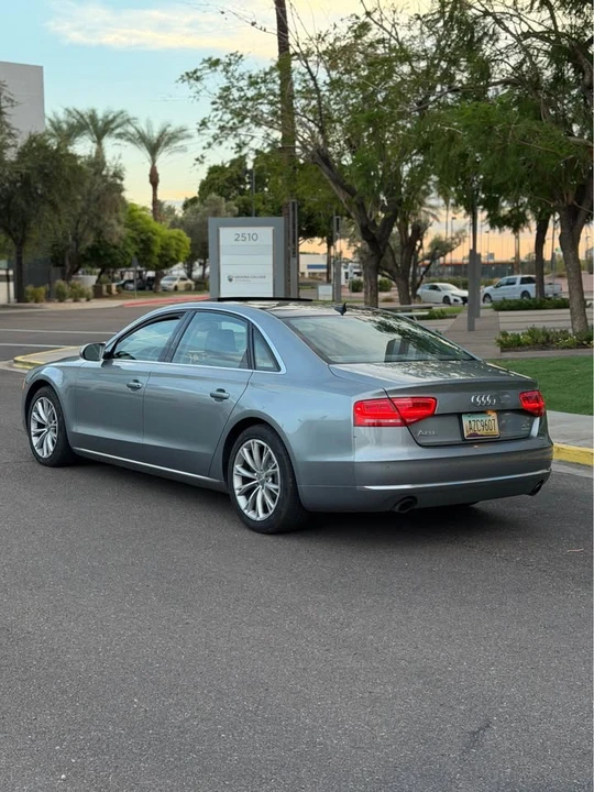 2011 Audi D4 A8 - Image 4 of 10