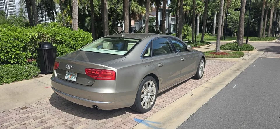 2011 Audi D4 A8 - Image 4 of 8