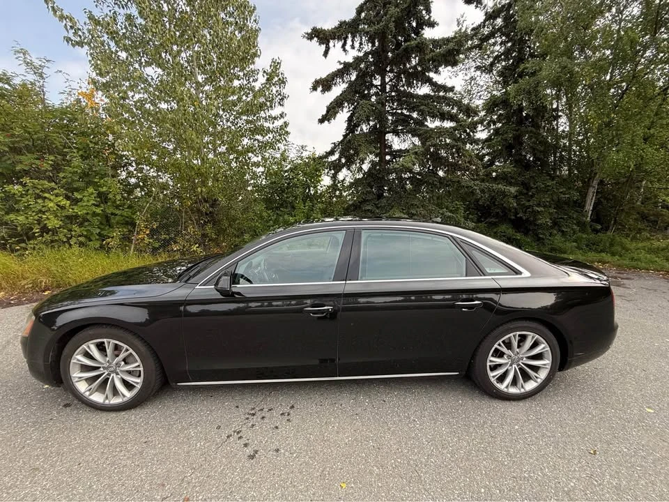 2011 Audi D4 A8 - Image 8 of 11