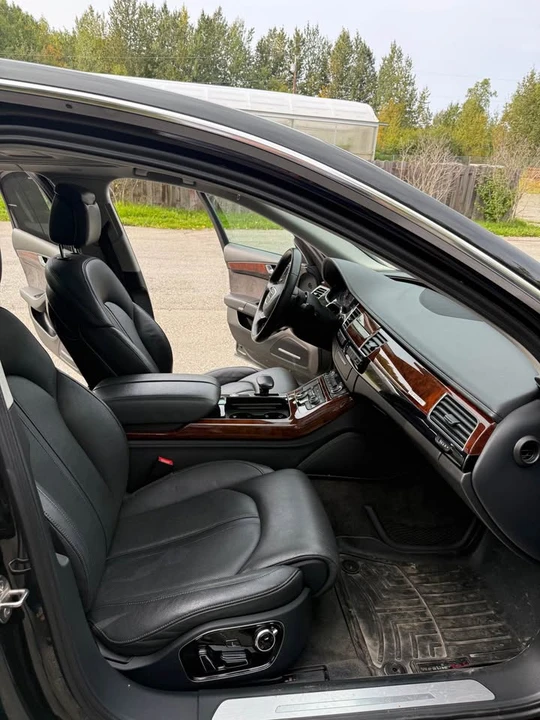 2011 Audi D4 A8 - Image 3 of 11