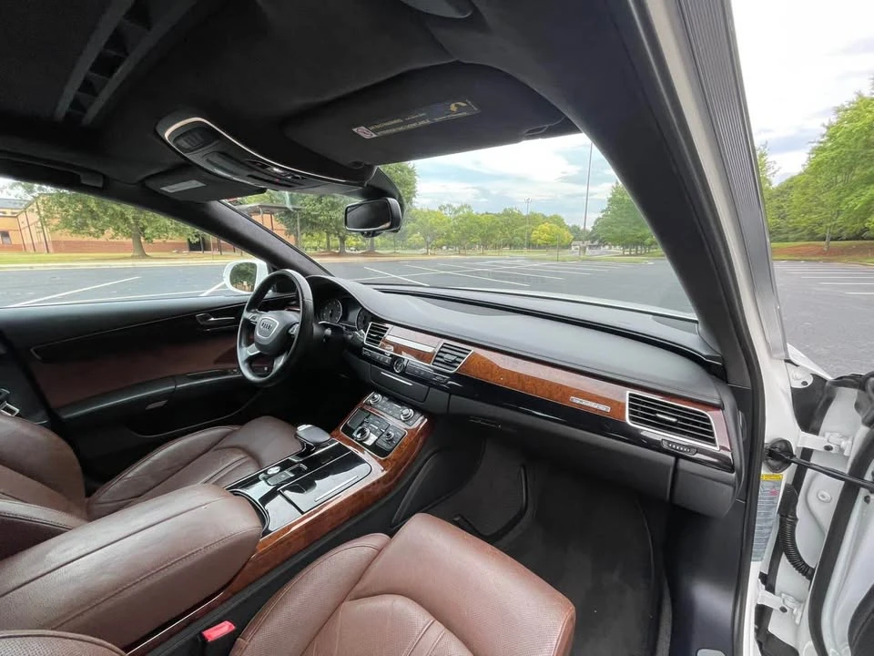 2011 Audi D4 A8 - Image 14 of 20
