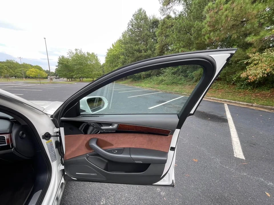 2011 Audi D4 A8 - Image 15 of 20