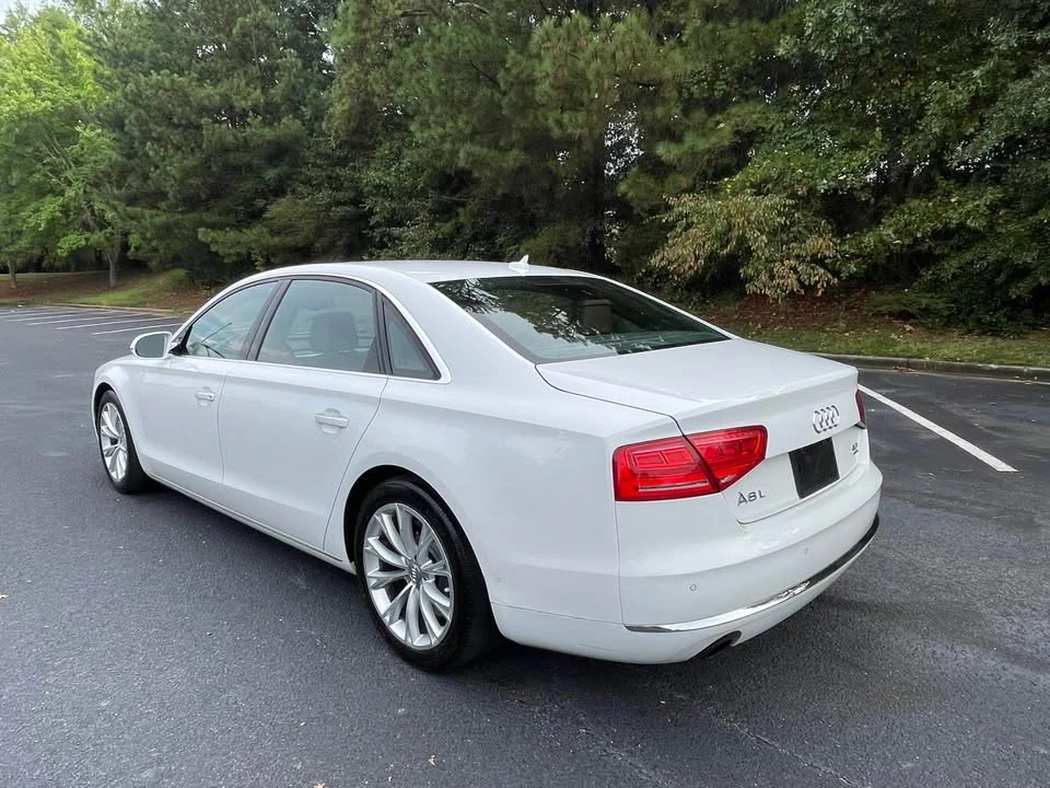 2011 Audi D4 A8 - Image 7 of 20