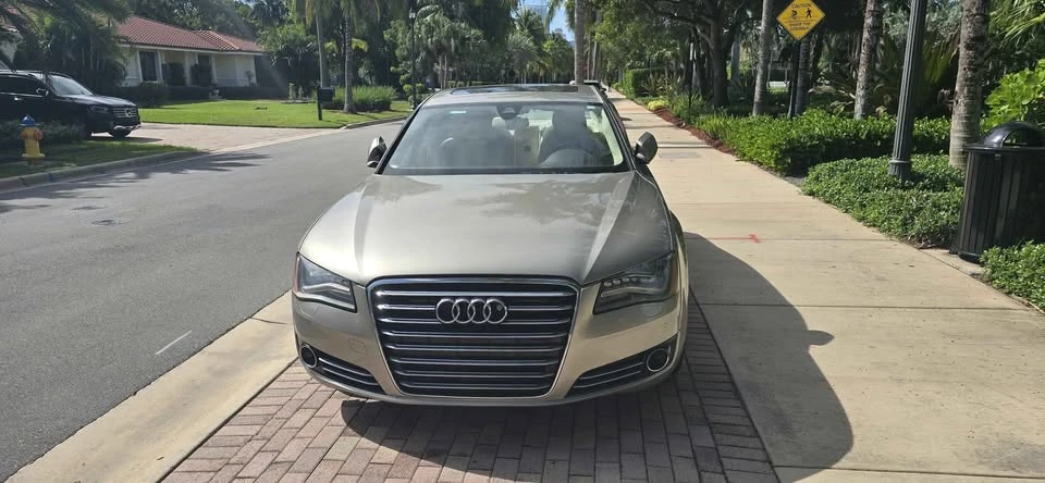 2011 Audi D4 A8 - Image 2 of 8