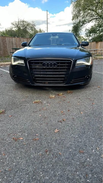 2011 Audi D4 A8 - Image 2 of 8