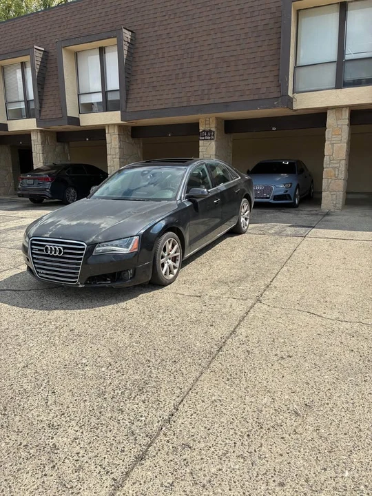 2011 Audi D4 A8 - Image 3 of 9