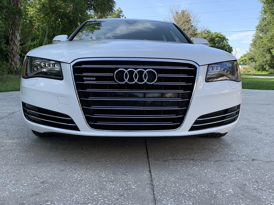 2011 Audi D4 A8 - Image 6 of 27