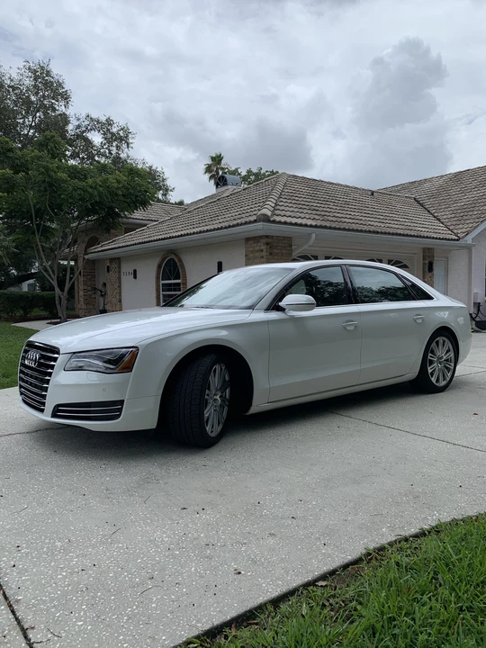 2011 Audi D4 A8 - Image 9 of 27