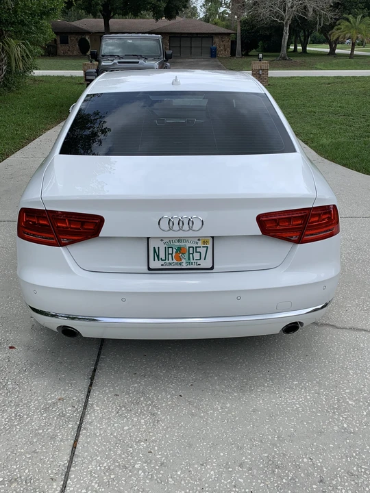 2011 Audi D4 A8 - Image 13 of 27