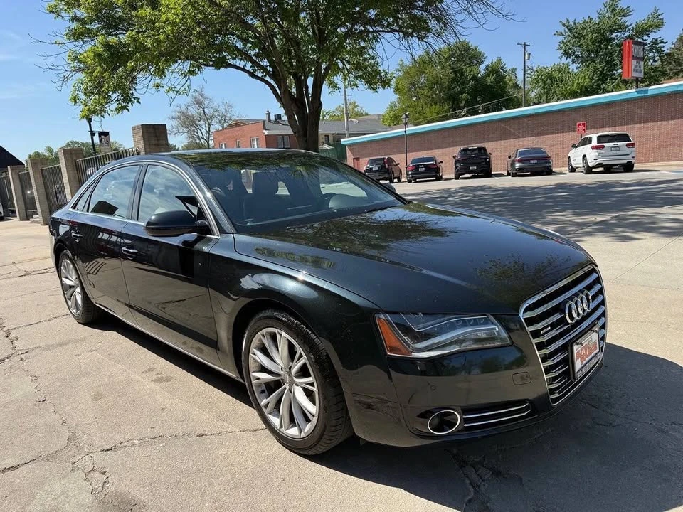 2011 Audi D4 A8 - Image 3 of 20