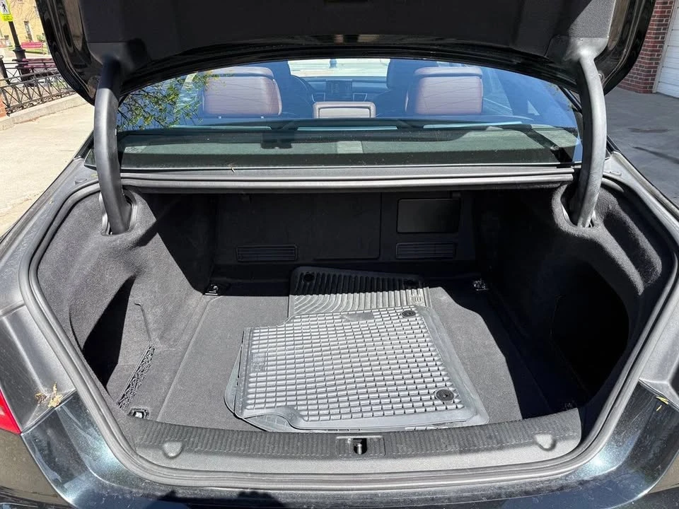 2011 Audi D4 A8 - Image 14 of 20