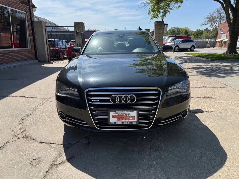 2011 Audi D4 A8 - Image 2 of 20