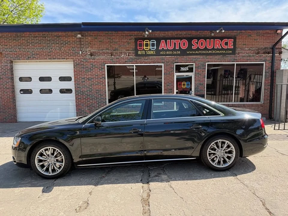 2011 Audi D4 A8 - Image 8 of 20