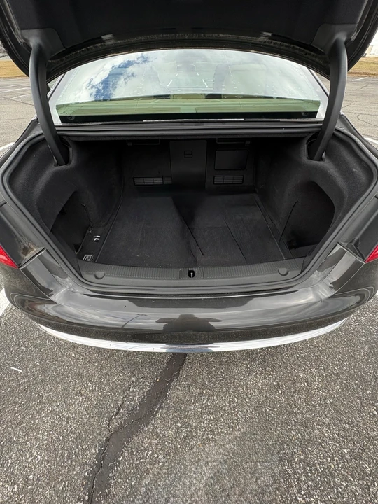 2011 Audi D4 A8 - Image 17 of 21