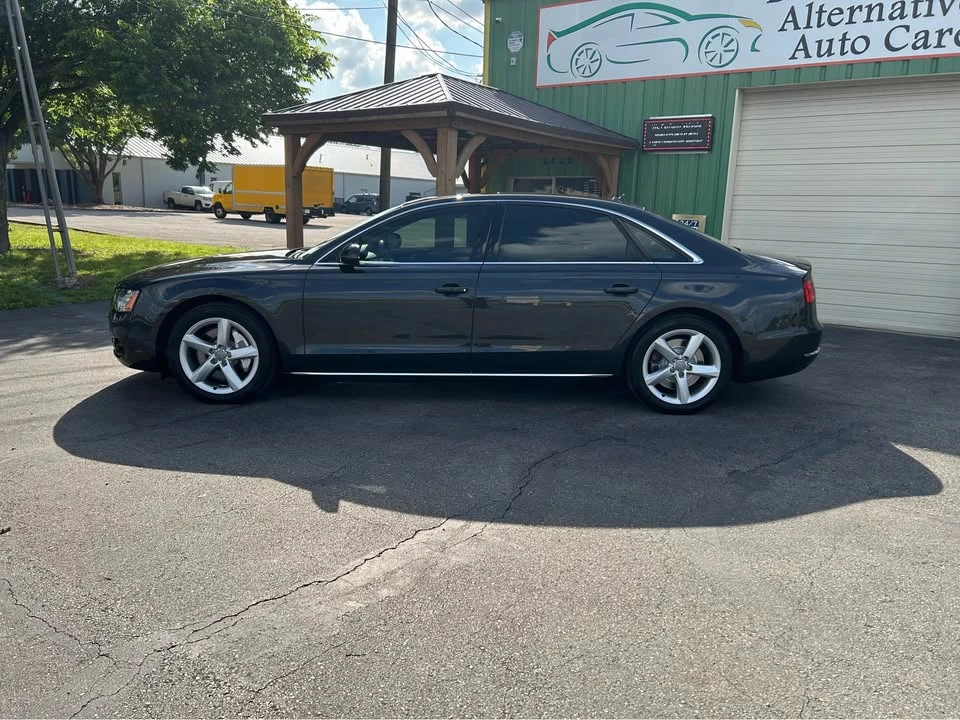 2011 Audi D4 A8 - Image 2 of 12