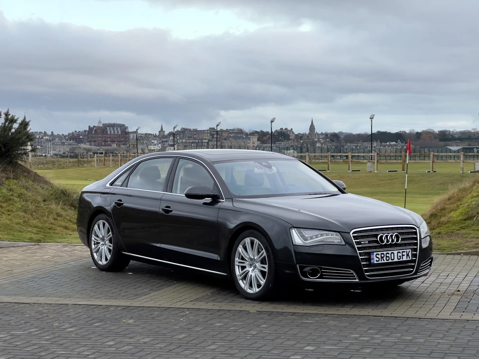 2011 Audi D4 A8 - Image 10 of 31