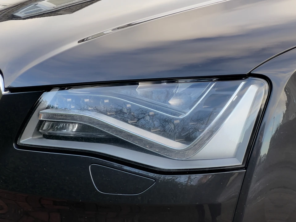 2011 Audi D4 A8 - Image 12 of 31