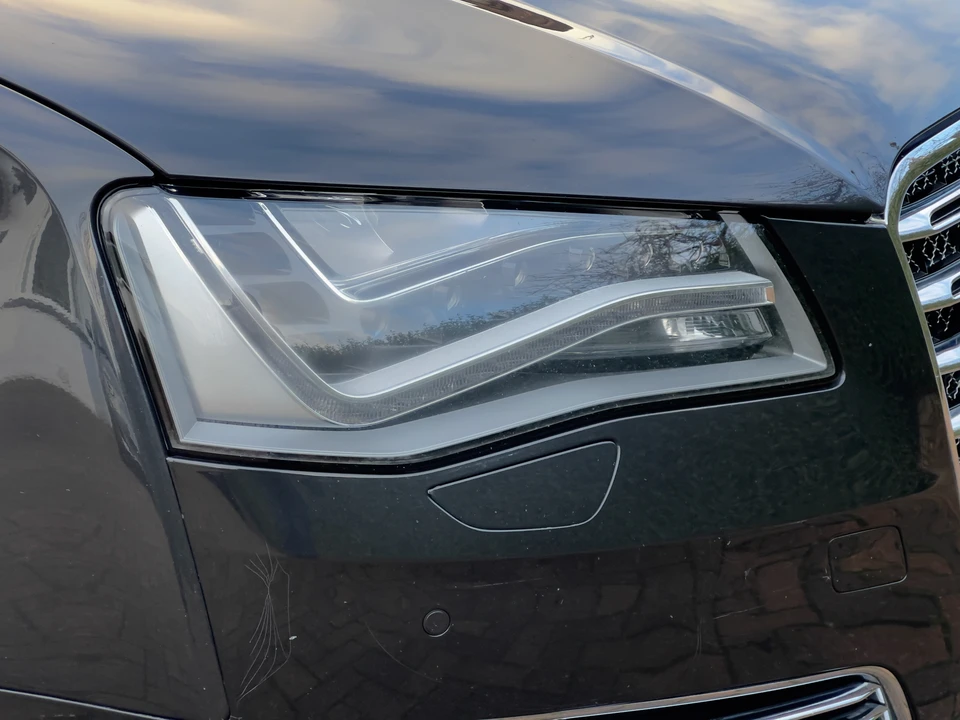 2011 Audi D4 A8 - Image 16 of 31