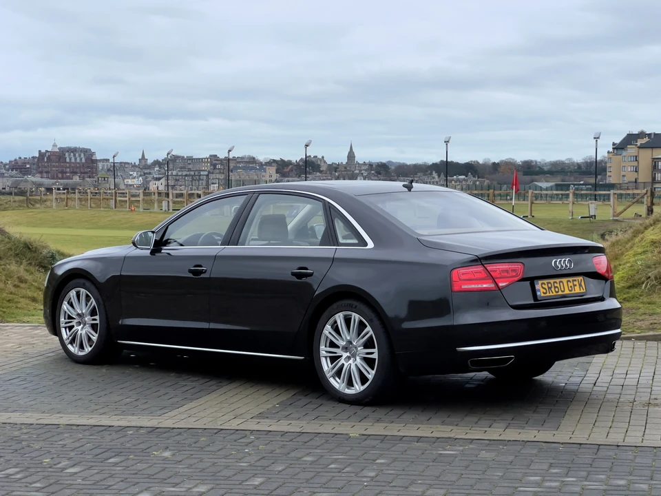 2011 Audi D4 A8 - Image 6 of 31