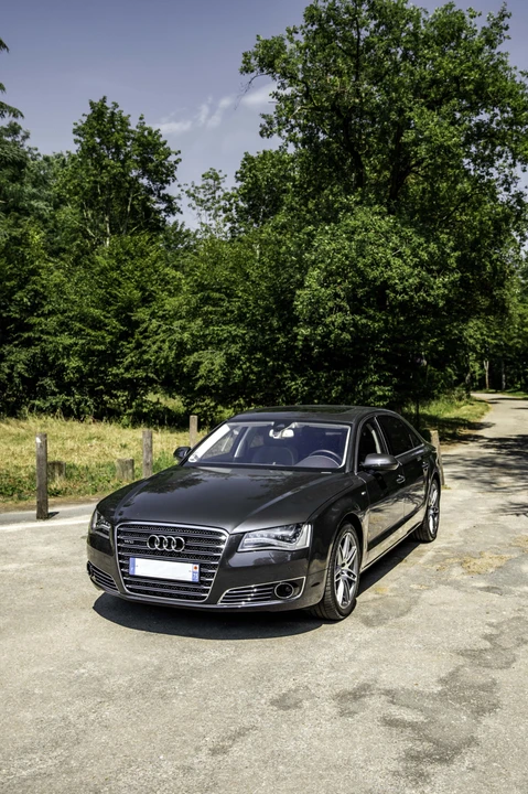 2011 Audi D4 A8 - Image 23 of 31