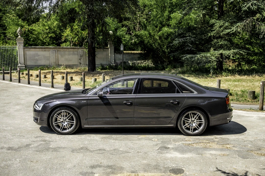 2011 Audi D4 A8 - Image 16 of 31