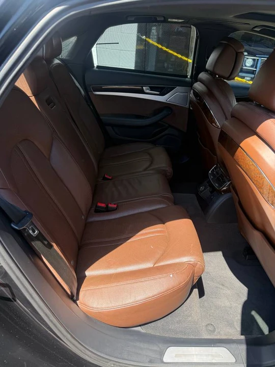 2011 Audi D4 A8 - Image 12 of 14