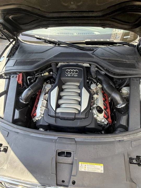 2011 Audi D4 A8 - Image 13 of 14