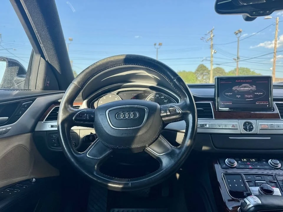 2011 Audi D4 A8 - Image 14 of 18