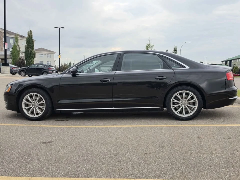 2011 Audi D4 A8 - Image 8 of 20
