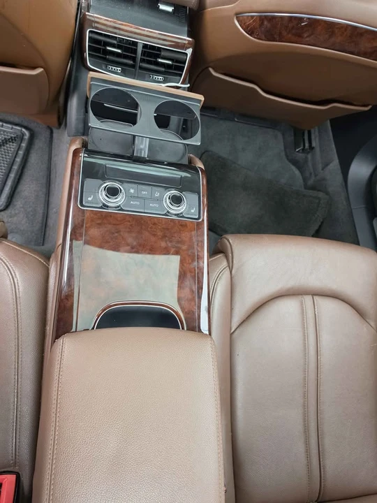 2011 Audi D4 A8 - Image 12 of 20