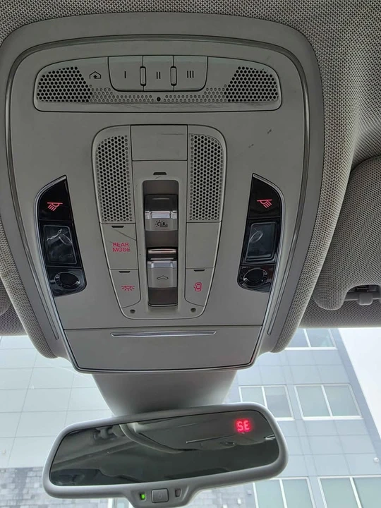 2011 Audi D4 A8 - Image 16 of 20