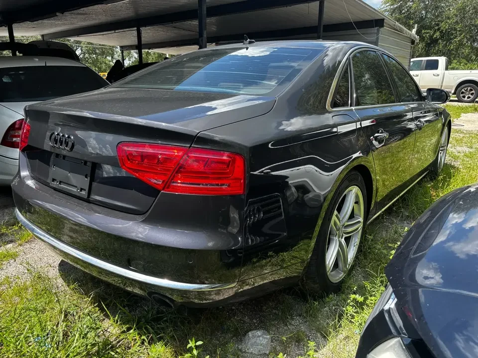 2011 Audi D4 A8 - Image 6 of 9